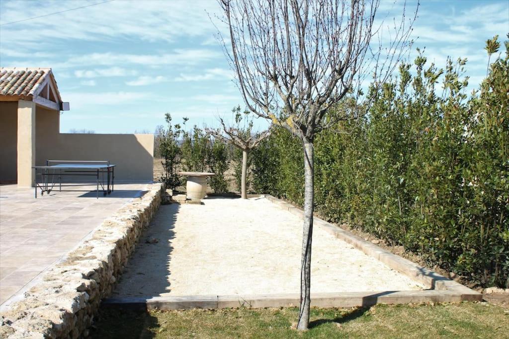 Mas En Campagne Villa Mallemort Buitenkant foto