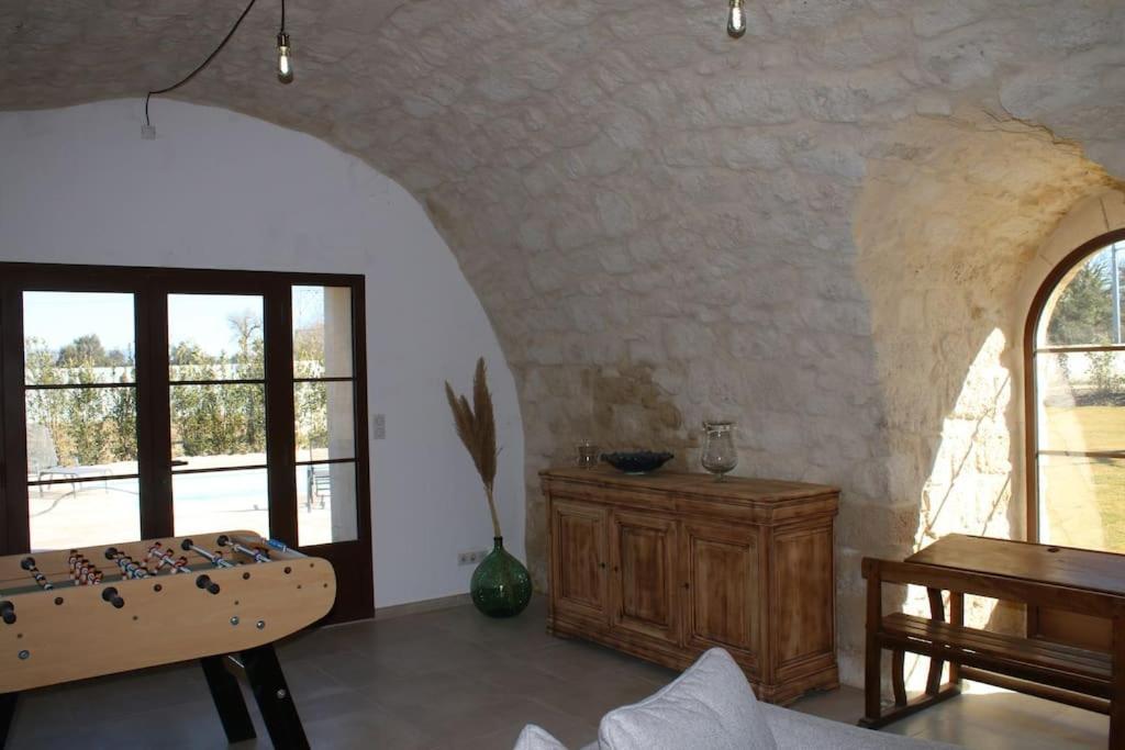 Mas En Campagne Villa Mallemort Buitenkant foto